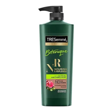 Tresemmé Shampoo Botanique Nourish and Replenish 580 ml